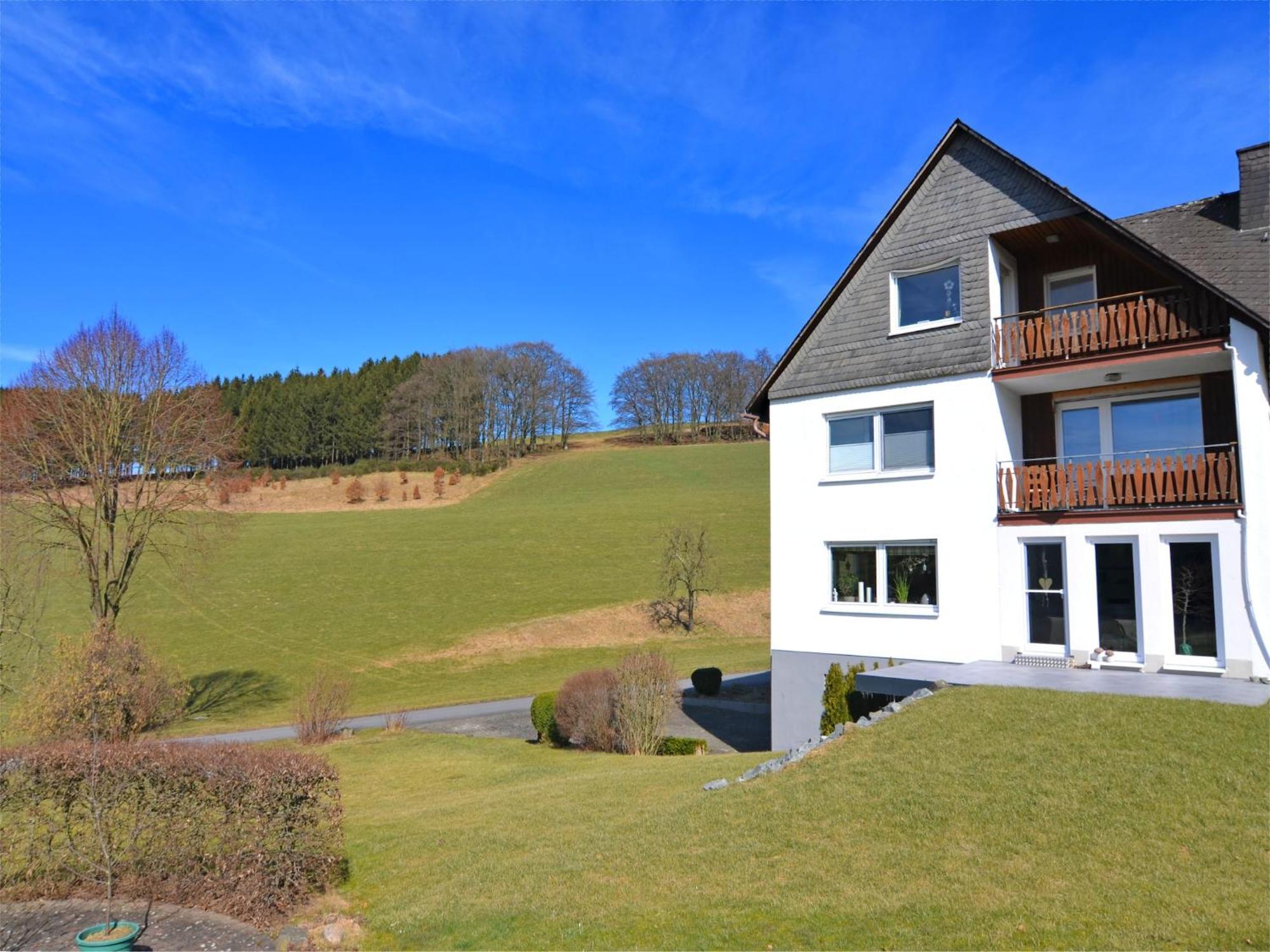 Modern Apartment in Sellinghausen with Terrace Schmallenberg Exterior foto